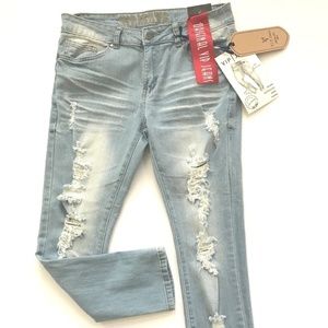 New VIP Skinny Jeans Distressed Destroyed Size 10